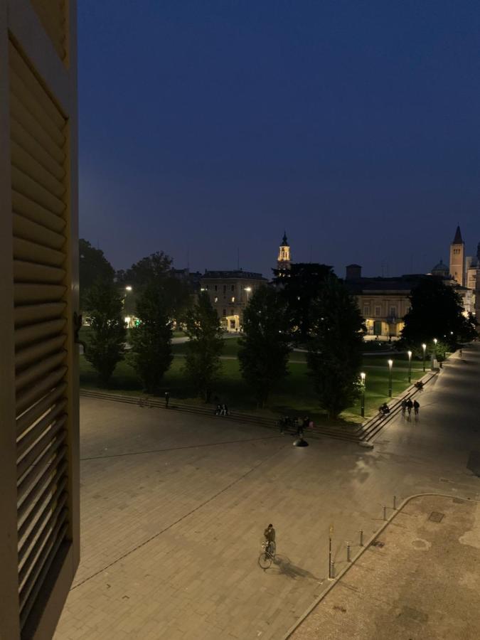 Il Borgo Appartamento Luca Parma Bagian luar foto
