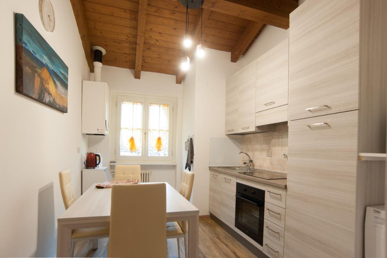 Il Borgo Appartamento Luca Parma Bagian luar foto