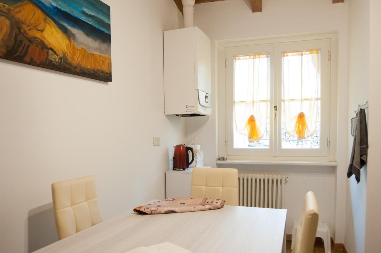 Il Borgo Appartamento Luca Parma Bagian luar foto