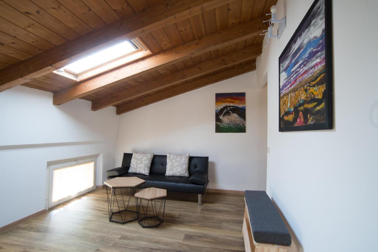 Il Borgo Appartamento Luca Parma Bagian luar foto