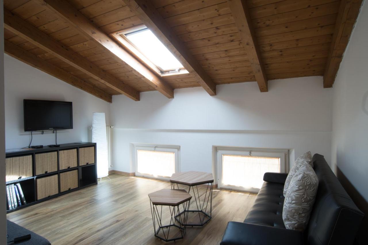 Il Borgo Appartamento Luca Parma Bagian luar foto